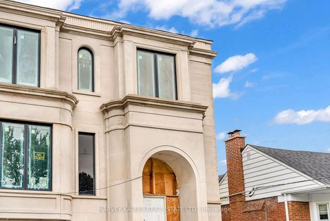 Photo 2 at 541 Deloraine Avenue, Nortown, Toronto
