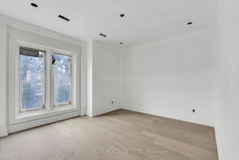 Photo 33 at 541 Deloraine Avenue, Nortown, Toronto