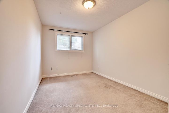 Photo 23 at 3386 Delfi Road, Erin Mills, Mississauga