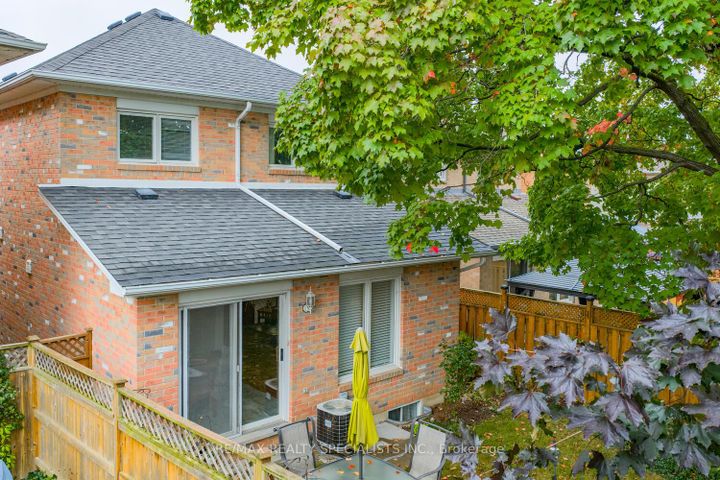Photo 33 at 3386 Delfi Road, Erin Mills, Mississauga
