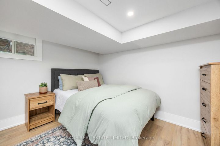 Photo 31 at 865 Windermere Avenue, Bloor West Village, Toronto