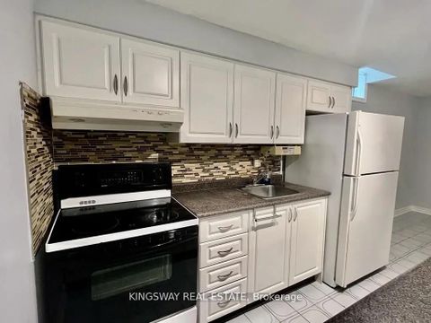 Photo 18 at 325 Salisbury Lane, London, Newmarket Photo 18 at 325 Salisbury Lane, London, Newmarket