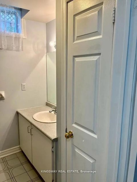 Photo 21 at 325 Salisbury Lane, London, Newmarket Photo 21 at 325 Salisbury Lane, London, Newmarket