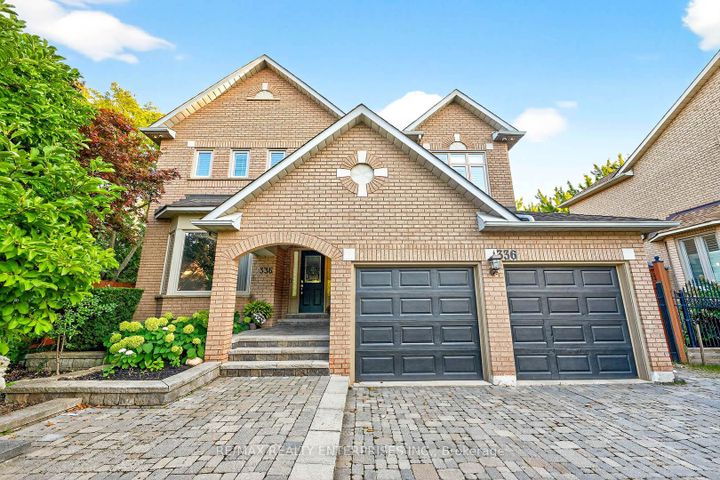 Photo 1 at 336 Oakridge Court, RO River Oaks, Oakville
