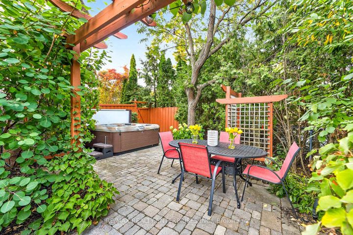 Photo 41 at 336 Oakridge Court, RO River Oaks, Oakville