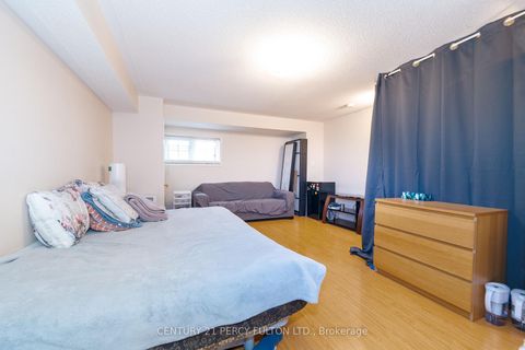 Photo 38 at 119 Torbarrie Road, CFB, Toronto