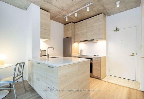 Photo 5 at 1409 - 100 Hayden Street, Yonge Corridor, Toronto