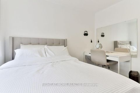 Photo 24 at 140 Moraine Drive, Vellore Village, Vaughan