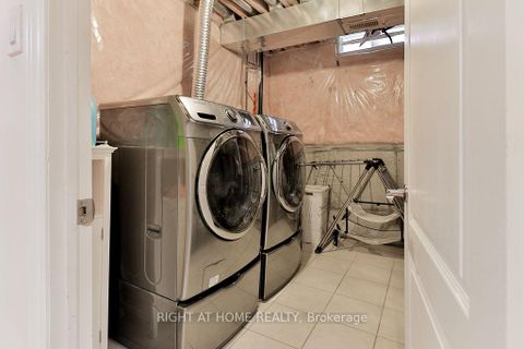 Photo 31 at 140 Moraine Drive, Vellore Village, Vaughan