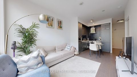 Photo 8 at N410 - 455 Front Street E, Waterfront Communities C8, Toronto