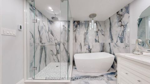 Photo 27 at 1403 - 900 Yonge Street, Annex, Toronto