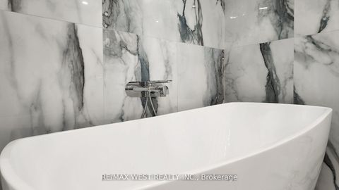 Photo 29 at 1403 - 900 Yonge Street, Annex, Toronto