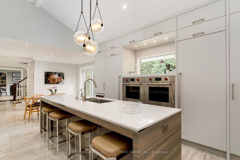 Photo 10 at 36 Edenvale Crescent, Humber Valley, Toronto