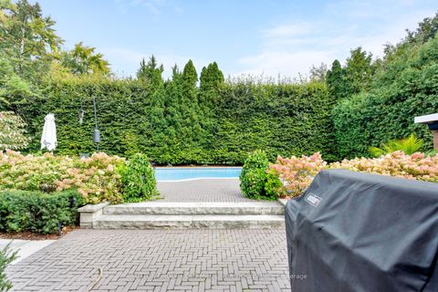Photo 12 at 36 Edenvale Crescent, Humber Valley, Toronto