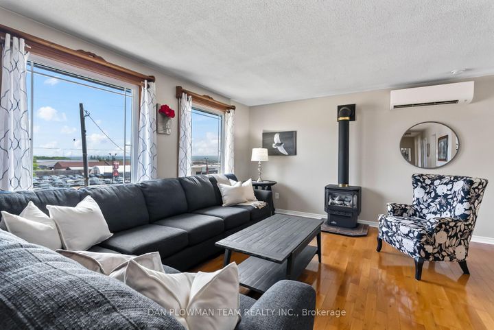 Photo 6 at 14724 Simcoe Street, Port Perry, Scugog