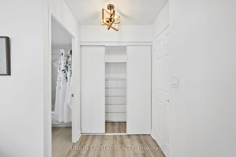 Photo 11 at LPH17 - 39 PEMBERTON Avenue, Newtonbrook East, Toronto