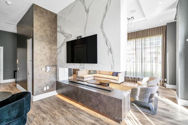 Photo 13 at 2020 - 2550 Simcoe Street, Windfields, Oshawa