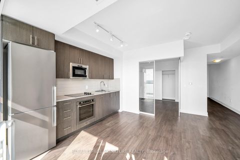 Photo 3 at 2020 - 2550 Simcoe Street, Windfields, Oshawa