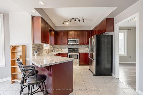 Photo 1 at 86 Penvill Trail, Ardagh, Barrie