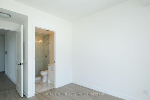 Photo 11 at 1302 - 335 Wheat Boom Drive, JM Joshua Meadows, Oakville