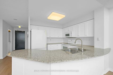 Photo 12 at 812 - 1720 Eglinton Avenue E, Victoria Village, Toronto