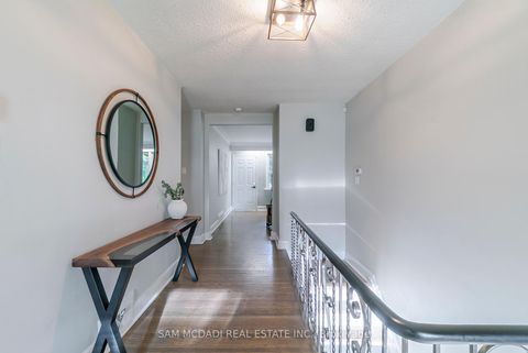 Photo 6 at 9 Palace Arch Drive, Rosethorn, Toronto
