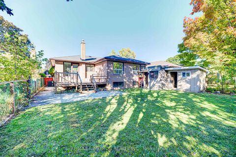 Photo 27 at 31 Sussex Avenue, Crosby, Richmond Hill