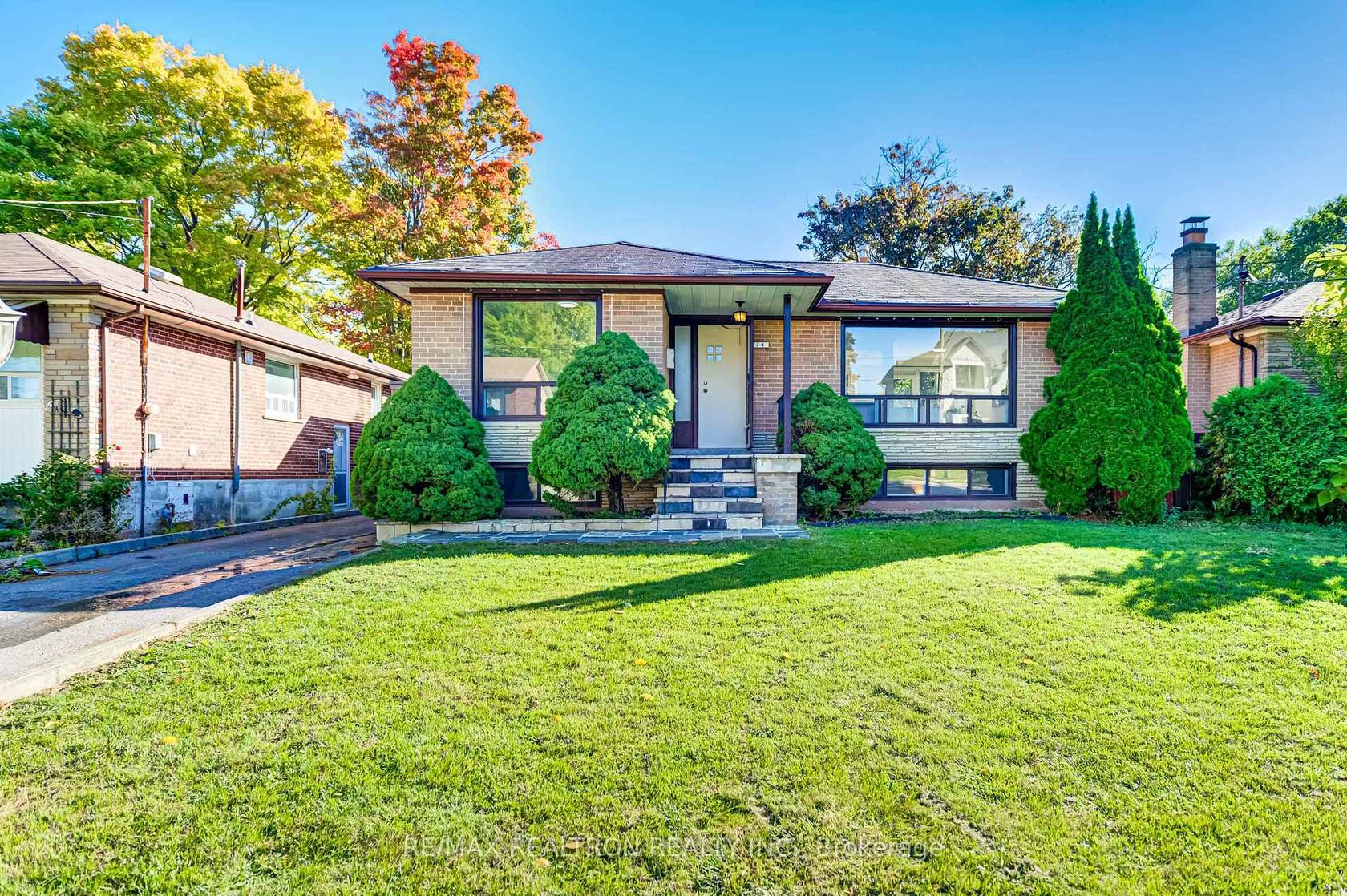 31 Sussex Avenue, Crosby, Richmond Hill 2