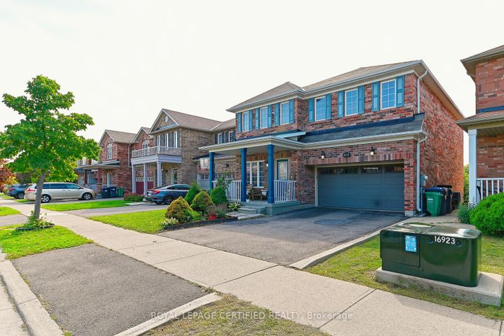 Photo 1 at 28 Abbotsbury Drive, Credit Valley, Brampton