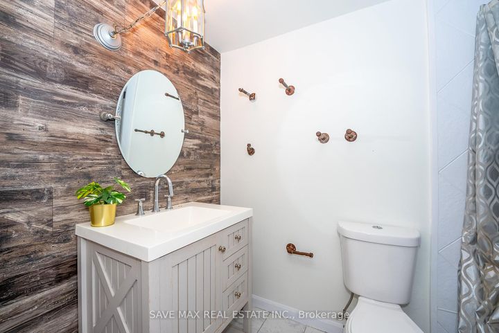 Photo 31 at 28 Gailwood Court, Northgate, Brampton