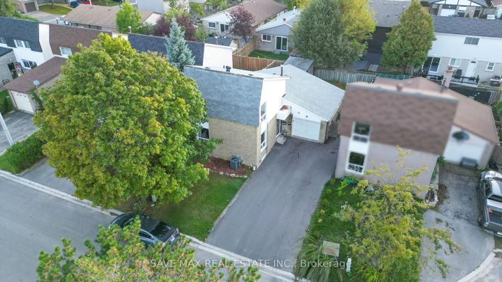 Photo 43 at 28 Gailwood Court, Northgate, Brampton