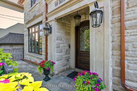 Photo 3 at 669 Bedford Park Avenue, Nortown, Toronto