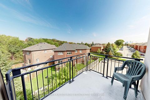 Photo 28 at 405 - 4620 Hwy 7, East Woodbridge, Vaughan