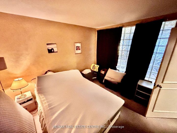 Photo 12 at 2407 - 1 Palace Pier Court, Mimico, Toronto