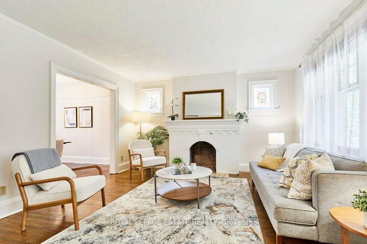 Photo 4 at 44 Birchmount Road, Cliffside, Toronto