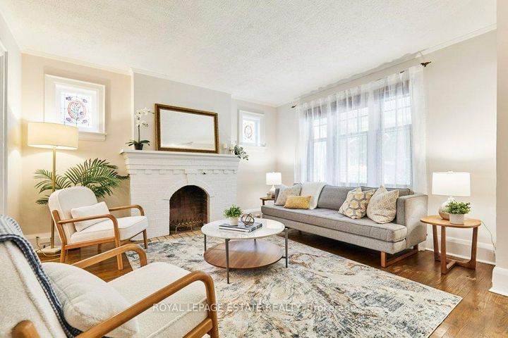 Photo 5 at 44 Birchmount Road, Cliffside, Toronto