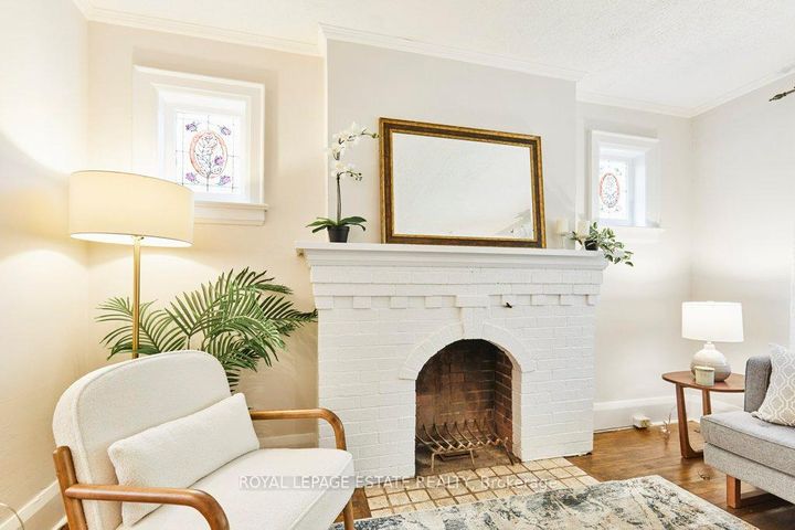 Photo 7 at 44 Birchmount Road, Cliffside, Toronto