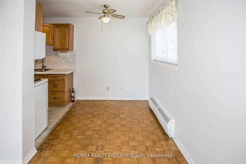 Photo 18 at 54 Rabbit Lane, West Deane, Toronto