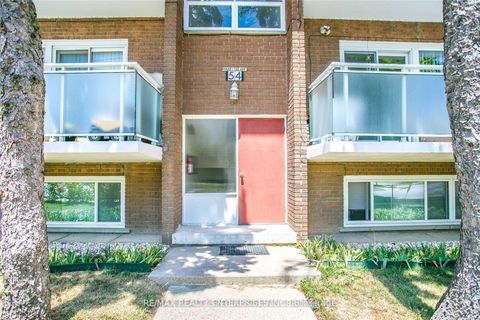 Photo 31 at 54 Rabbit Lane, West Deane, Toronto