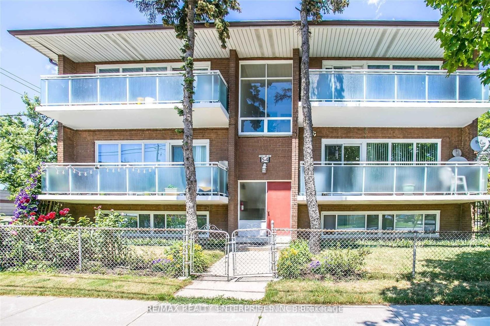54 Rabbit Lane, West Deane, Toronto 