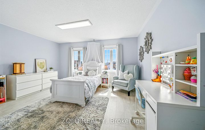Photo 27 at 504 Halo Street, Windfields, Oshawa