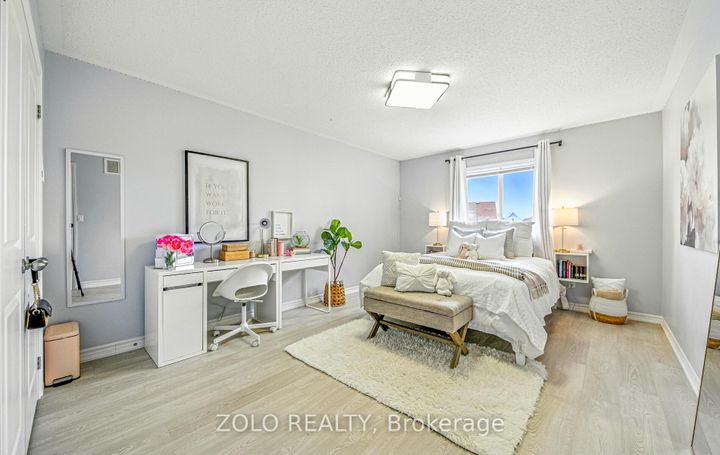 Photo 32 at 504 Halo Street, Windfields, Oshawa