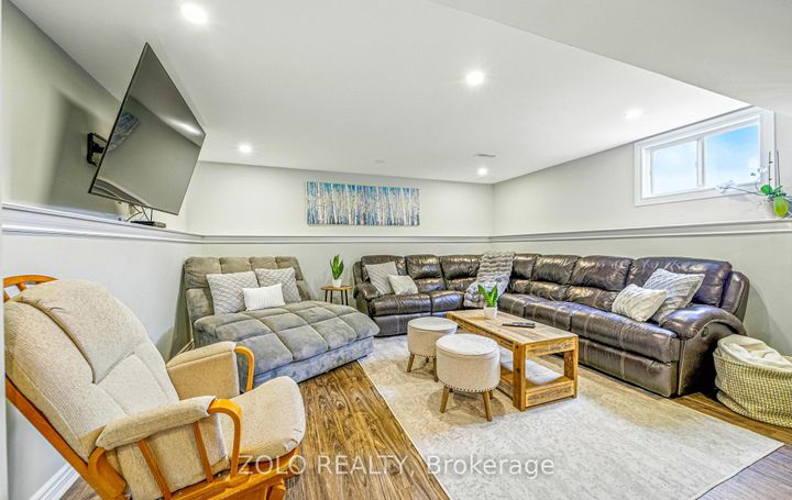 Photo 36 at 504 Halo Street, Windfields, Oshawa