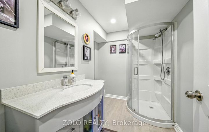 Photo 37 at 504 Halo Street, Windfields, Oshawa