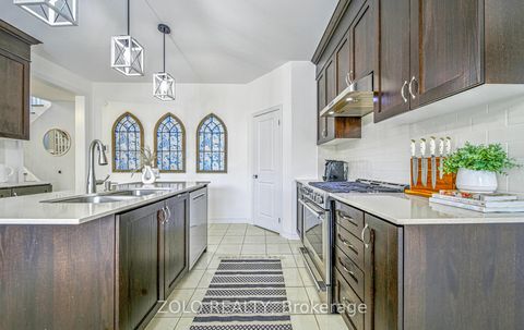 Photo 11 at 504 Halo Street, Windfields, Oshawa