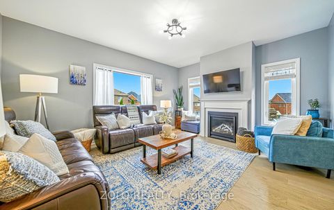 Photo 16 at 504 Halo Street, Windfields, Oshawa