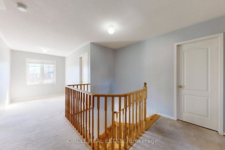 Photo 20 at 44 Conklin Drive, Fletcher's Meadow, Brampton