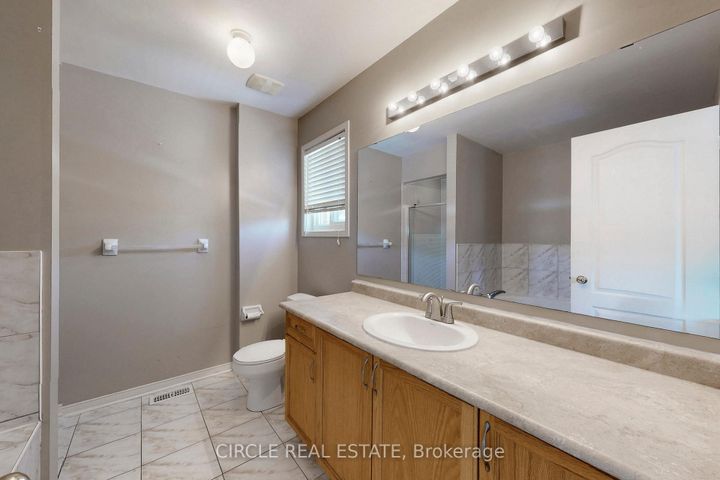 Photo 27 at 44 Conklin Drive, Fletcher's Meadow, Brampton