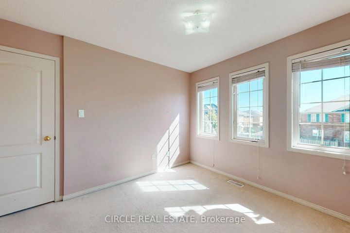 Photo 30 at 44 Conklin Drive, Fletcher's Meadow, Brampton