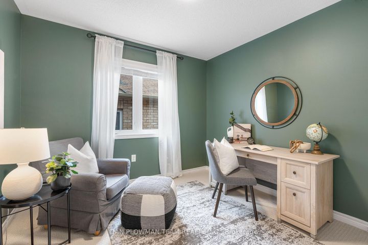Photo 20 at 898 Groveland Avenue, Taunton, Oshawa